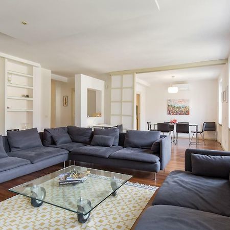 Point Of View Apartment Верона Екстериор снимка