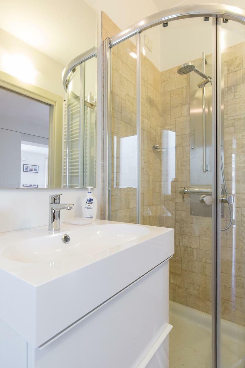 Point Of View Apartment Верона Екстериор снимка