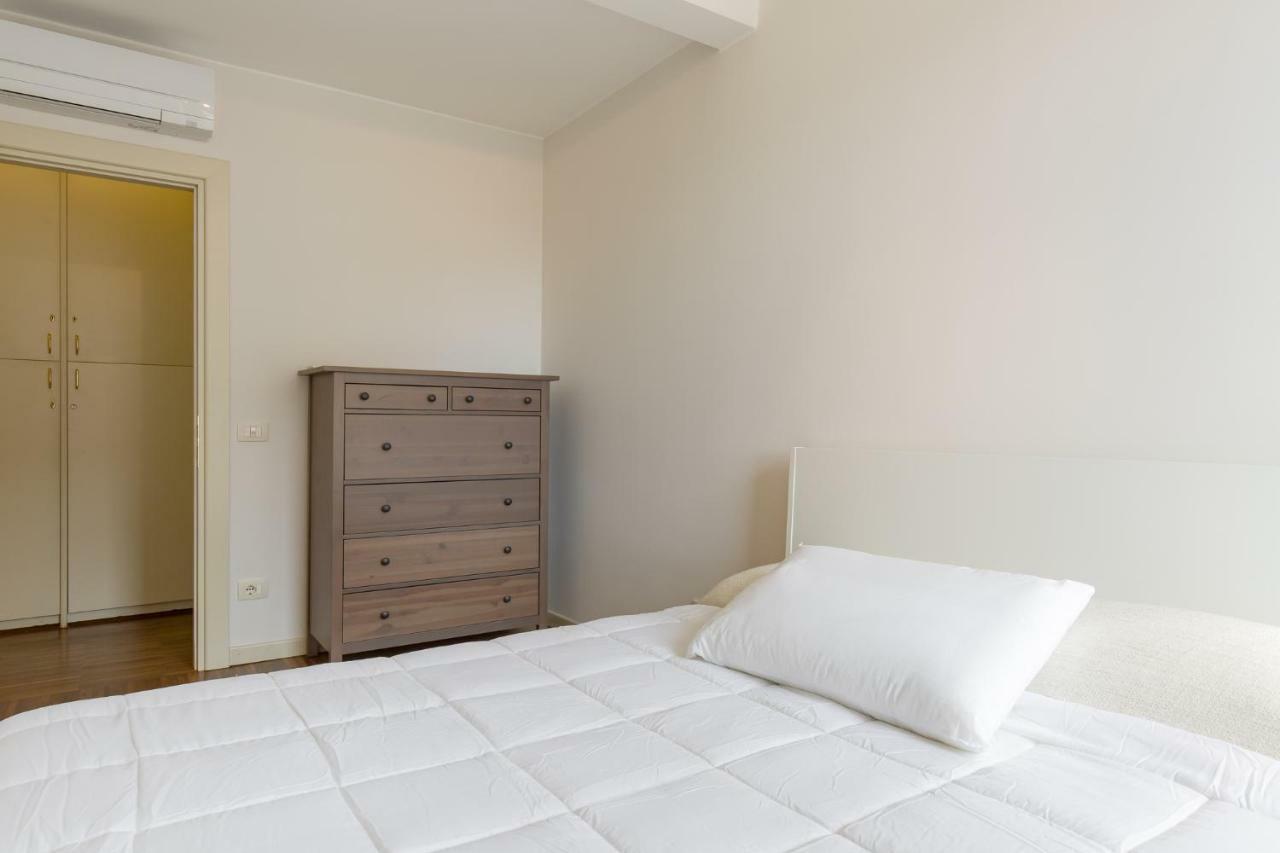 Point Of View Apartment Верона Екстериор снимка
