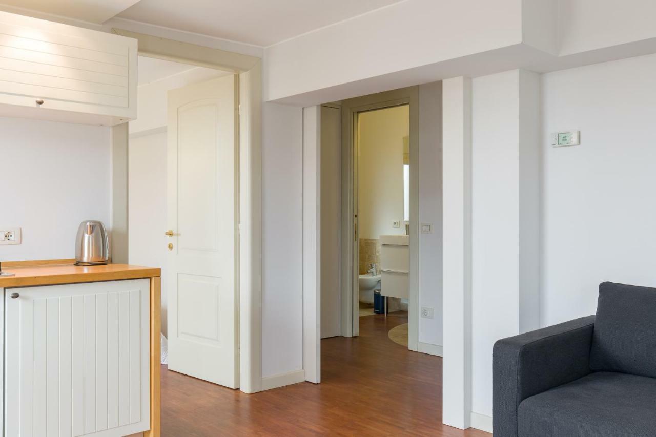Point Of View Apartment Верона Екстериор снимка